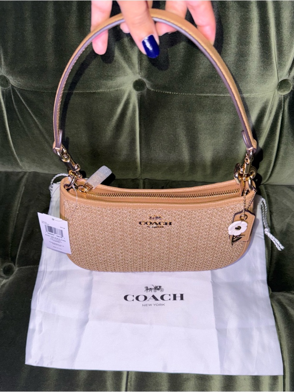 Coach Outlet Teri Shoulder Bag With sunflower Charm ☀️ - Picture 2 of 15